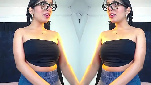 Isis Valen online show from December 2025 12:36:02 PM