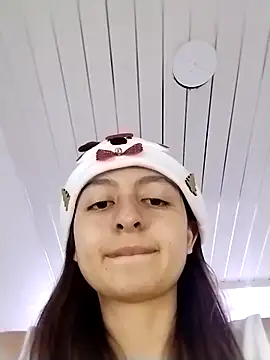 lala clark online show from December 2025 08:27:02 PM