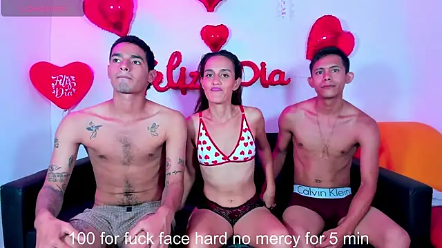 Snapshot of sweet_group_xxx chatting on September 2025 09:51:01 PM sweet group xxx online show from September 2025 09:51:01 PM