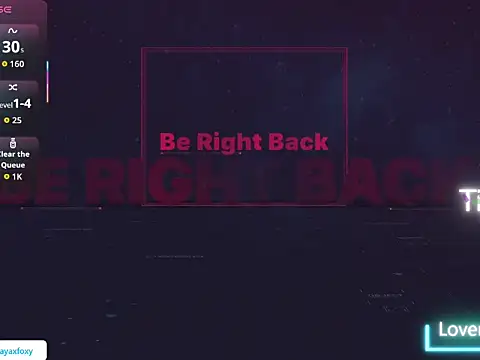 Snapshot of luluubloomm chatting on October 2025 11:33:01 PM luluubloomm online show from October 2025 11:33:01 PM