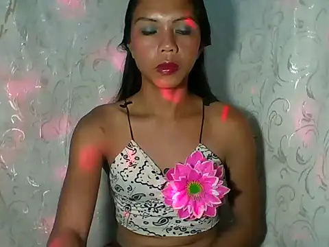 Kim25xxxx online show from December 2025 08:59:02 PM