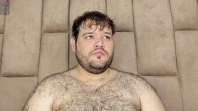 Snapshot of big_bearr chatting on May 2026 03:26:01 AM big bearr online show from May 2026 03:26:01 AM