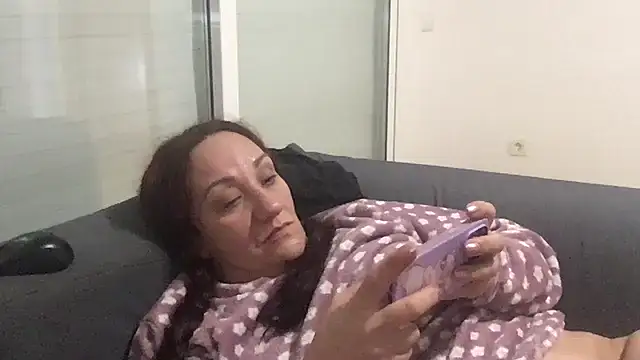 paula19800 online show from November 2025 12:26:01 PM