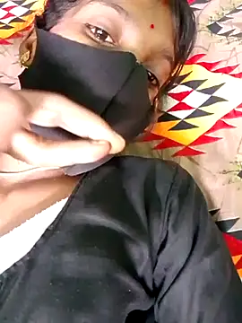 Snapshot of Cuty_kinjal chatting on October 2025 04:54:01 AM Cuty kinjal online show from October 2025 04:54:01 AM