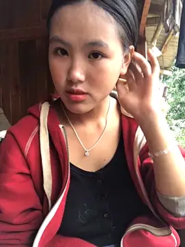 Mai lovely online show from November 2025 01:39:01 AM