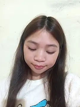 Mayy1 online show from October 2025 12:23:01 PM