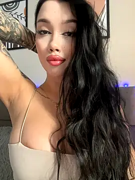 kiss Lissa online show from October 2025 01:22:02 PM