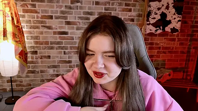 HaleySun online show from October 2025 09:13:01 AM