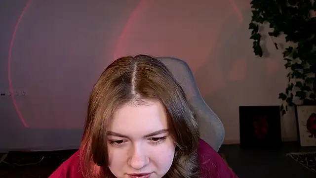 HaleySun online show from November 2025 01:11:01 PM