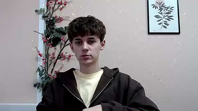 Hoot Dude  online show from November 2025 01:32:01 PM