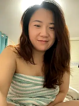 Momo-9988 online show from November 2025 05:49:01 PM