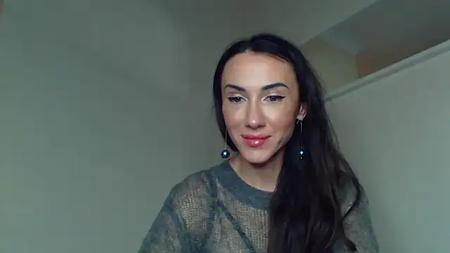 Snapshot of Zariveth chatting on November 2025 08:10:01 PM Zariveth online show from November 2025 08:10:01 PM