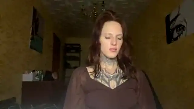 Snapshot of NamBraun chatting on November 2025 08:10:01 PM NamBraun online show from November 2025 08:10:01 PM