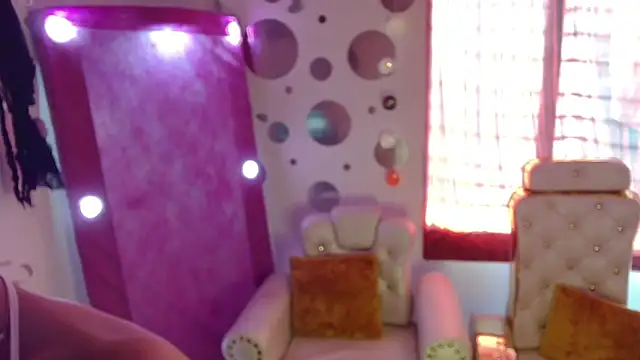 David Fox01 online show from October 2025 07:03:02 PM