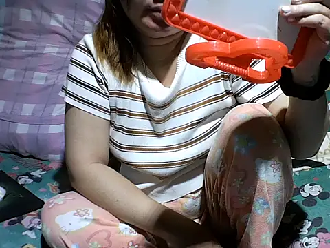 Ella marie14 online show from October 2025 07:29:01 AM