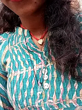 Snapshot of Cuty_nensi chatting on November 2025 10:52:02 AM Cuty nensi online show from November 2025 10:52:02 AM