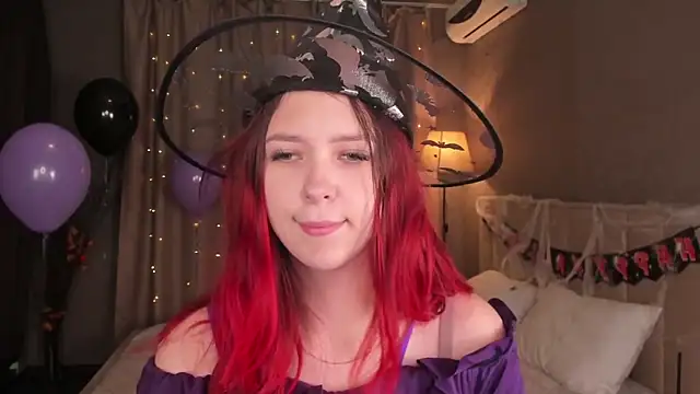 Monica  Queen online show from October 2025 11:59:01 PM