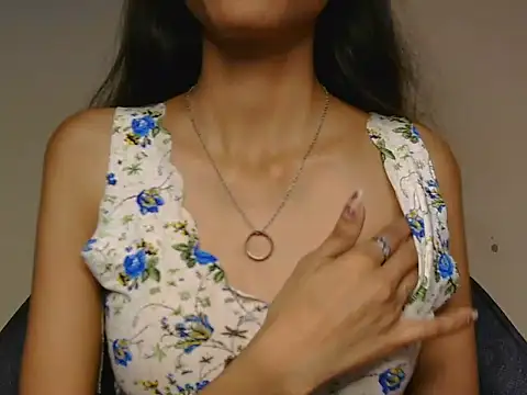 Tanvi-20 online show from November 2025 09:42:01 AM