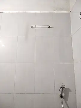 Snapshot of Ilhaamgrey chatting on October 2025 09:02:01 PM Ilhaamgrey online show from October 2025 09:02:01 PM