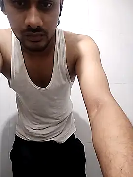 Snapshot of Ilhaamgrey chatting on November 2025 07:10:01 PM Ilhaamgrey online show from November 2025 07:10:01 PM