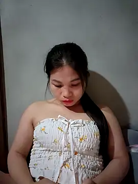 Meoweo 23 online show from October 2025 01:53:02 PM