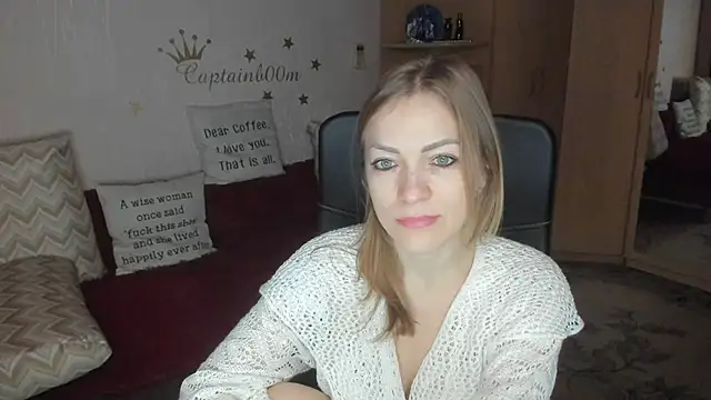 Snapshot of Tiffany_Bates chatting on November 2025 03:52:02 AM Tiffany Bates online show from November 2025 03:52:02 AM