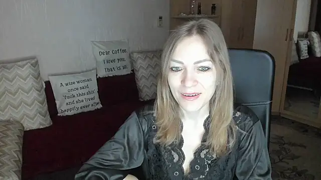 Tiffany Bates online show from March 2026 03:23:02 AM