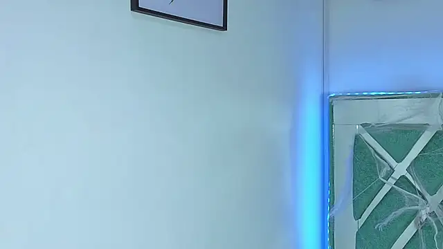 lissastone online show from November 2025 07:44:02 AM