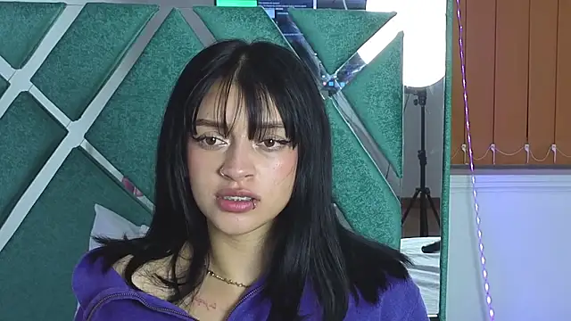 lissastone online show from November 2025 03:17:01 AM