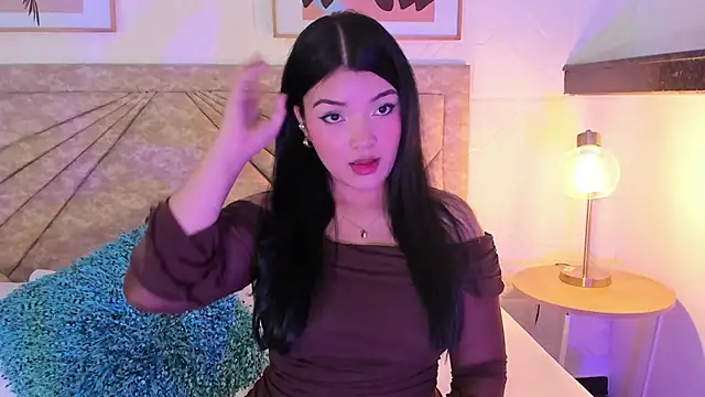 EmmaBlossom online show from February 2026 07:43:01 PM