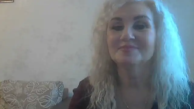 LadySexyBlond online show from October 2025 05:41:01 AM