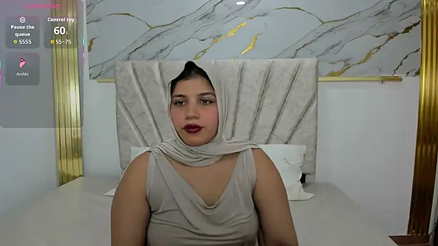 Snapshot of Amyra_Rasi chatting on November 2025 07:16:02 PM Amyra Rasi online show from November 2025 07:16:02 PM