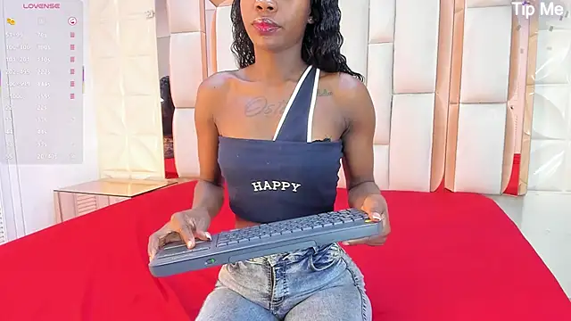 Sarah Adamss online show from November 2025 12:27:02 PM