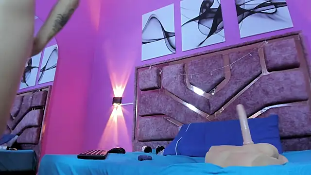 Snapshot of samantaa_liov chatting on November 2025 07:24:01 PM samantaa liov online show from November 2025 07:24:01 PM