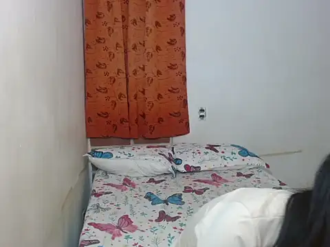 kiyusweetcrazy online show from October 2025 02:01:02 AM