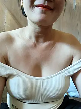 Paul-paul11 online show from October 2025 05:00:02 AM