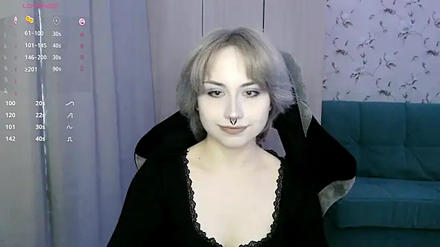 Snapshot of LeisaHopperstad chatting on June 2026 02:33:01 PM LeisaHopperstad online show from June 2026 02:33:01 PM