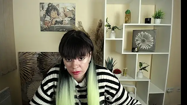 Snapshot of Dream_Caster_ chatting on September 2025 08:13:02 PM Dream Caster online show from September 2025 08:13:02 PM