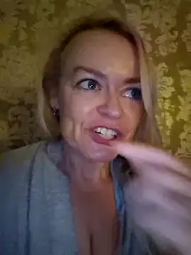 demidelightfulxx online show from September 2025 06:41:01 AM