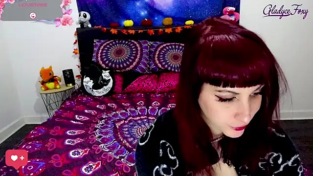 Gladyce Foxy online show from December 2025 04:36:01 PM