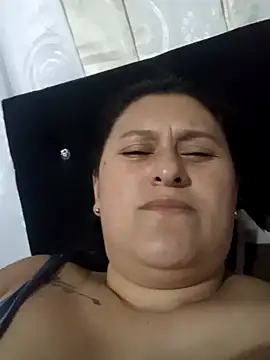 Snapshot of SofiaPinnk_ chatting on November 2025 02:20:01 AM SofiaPinnk online show from November 2025 02:20:01 AM