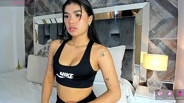 NaylaGrey online show from January 2026 12:32:02 PM