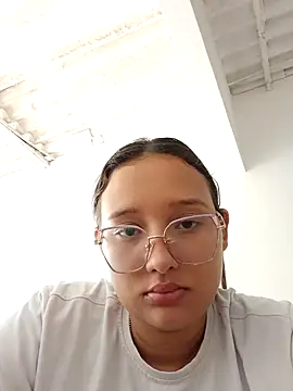 young dairy01 online show from October 2025 12:35:02 PM