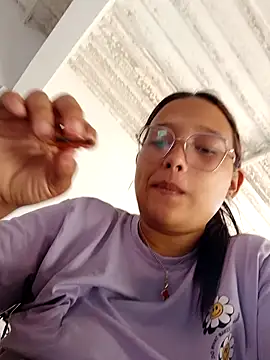 young dairy01 online show from October 2025 12:05:01 PM