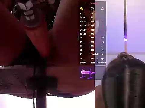 EmmiHops online show from October 2025 03:09:02 PM