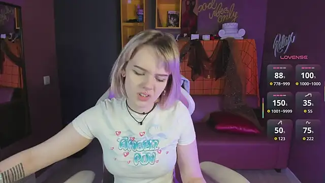 MayWins online show from November 2025 09:18:01 PM