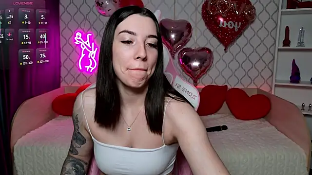 Curious Lily online show from February 2026 11:22:01 PM