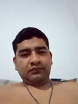 Snapshot of Titan_rudo chatting on October 2025 11:07:01 PM Titan rudo online show from October 2025 11:07:01 PM