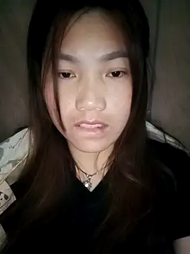 min-xinh online show from October 2025 08:00:02 PM