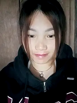 min-xinh online show from November 2025 09:25:01 PM